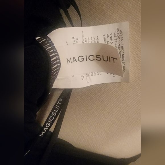 Miraclesuit Twisted Theresa Size 8 Black - Picture 3 of 8